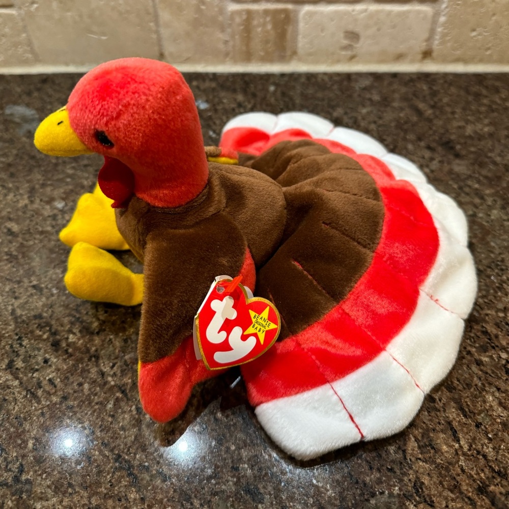 Ty Beanie Baby Gobbles The Turkey DOB November 27, 1996 - Picture 5 of 11